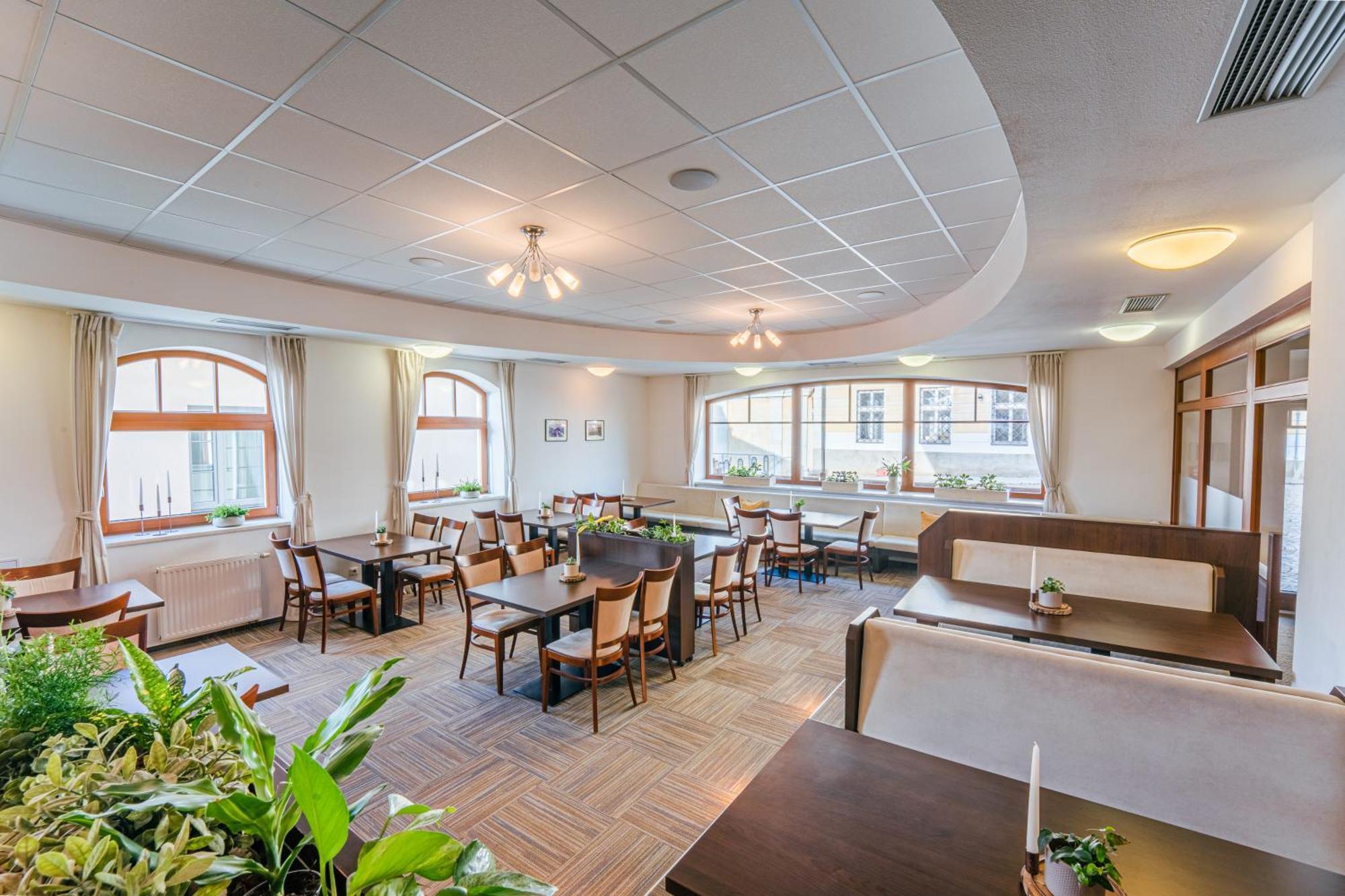 Hotel Artaban Zirovnice ภายนอก รูปภาพ